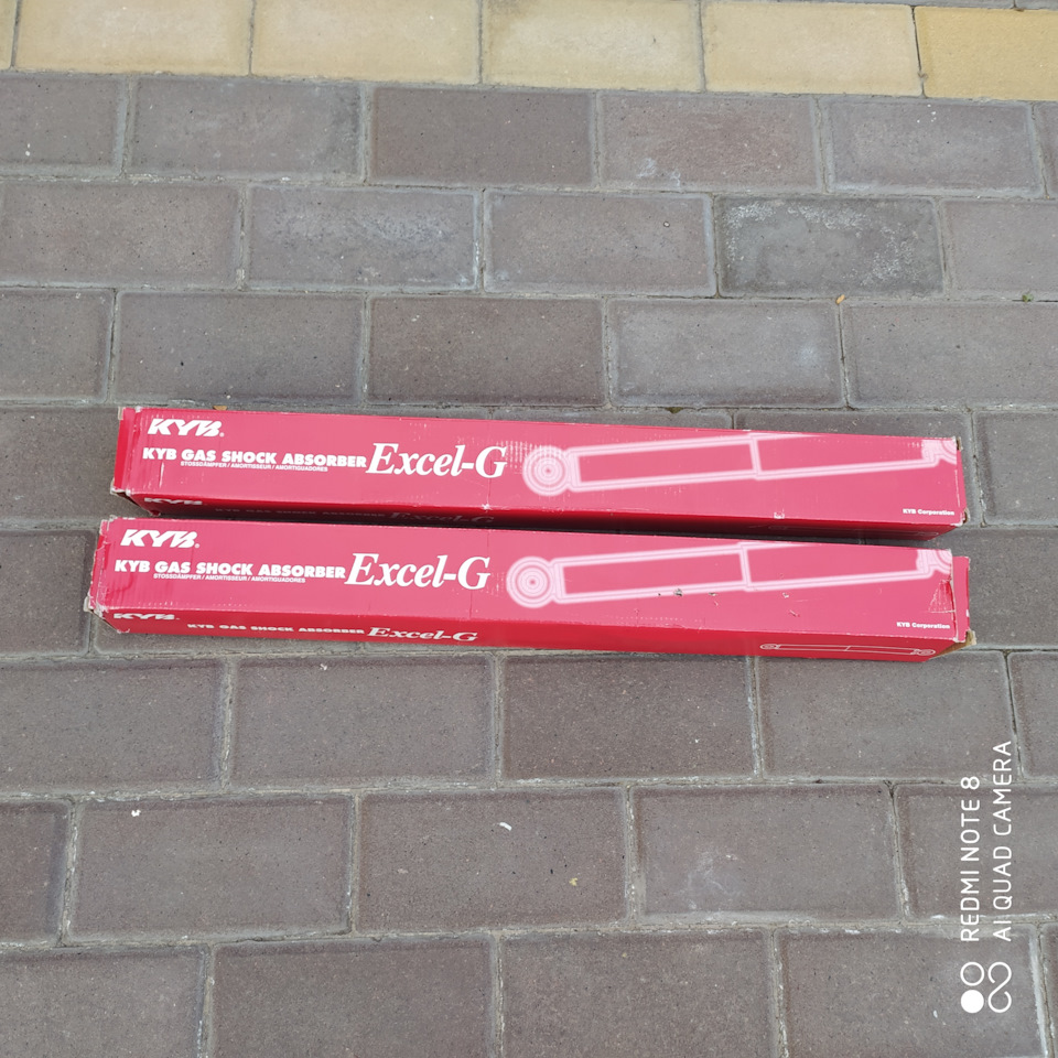 Передние амортизаторы — Москвич Святогор, 1,6 л, 1999 года | запчасти ...