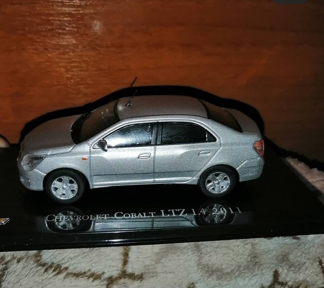 Тома кобальт. 1:43 Chevrolet Cobalt. Моделька Cobalt. Моделька Cobalt ALIEXPRESS.