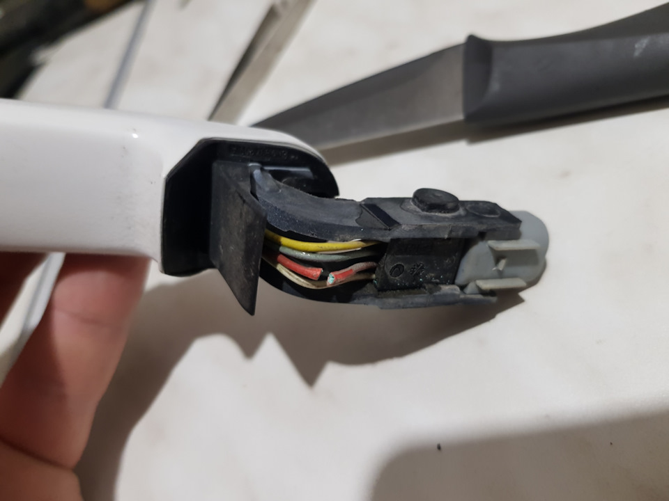 Не работает бесключевой доступ.Ошибка-Обрыв цепи. Volkswagen Tiguan ...