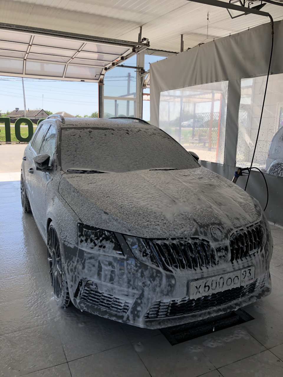 Детейлинг st.0,5))). — Skoda Octavia Combi RS A7 Mk3, 2 л, 2019 года |  кузовной ремонт | DRIVE2