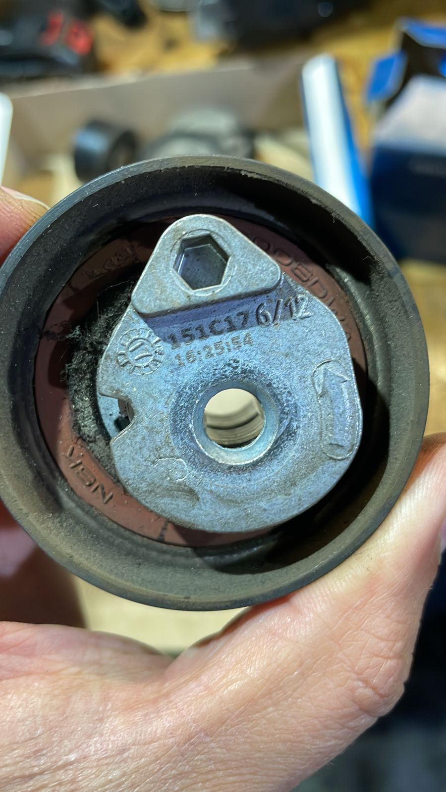 Замена ремня ГРМ Freelander 2 2.2 diesel замена масла акпп и прошивка ...