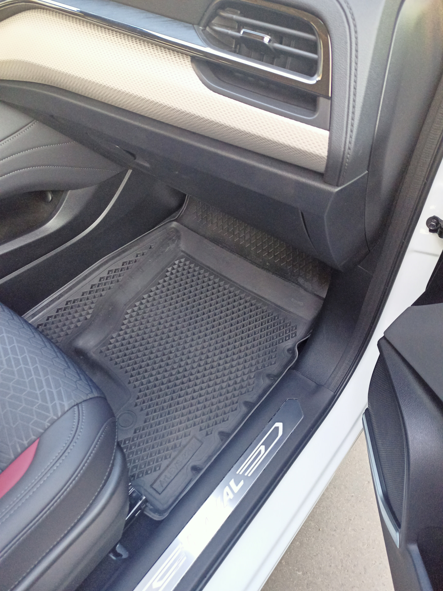 Ковры в салон и багажник Delform — Haval F7 (1G), 1,5 л, 2023 года ...