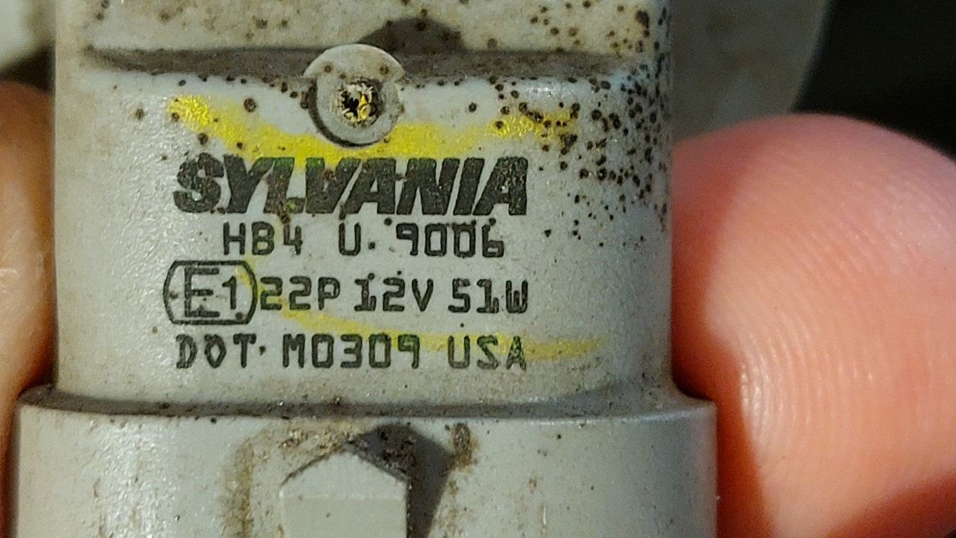 Лампы НВ3 и НВ4 — на память чтоб не путать. — Mazda 3 (2G) BL, 1,6 л ...