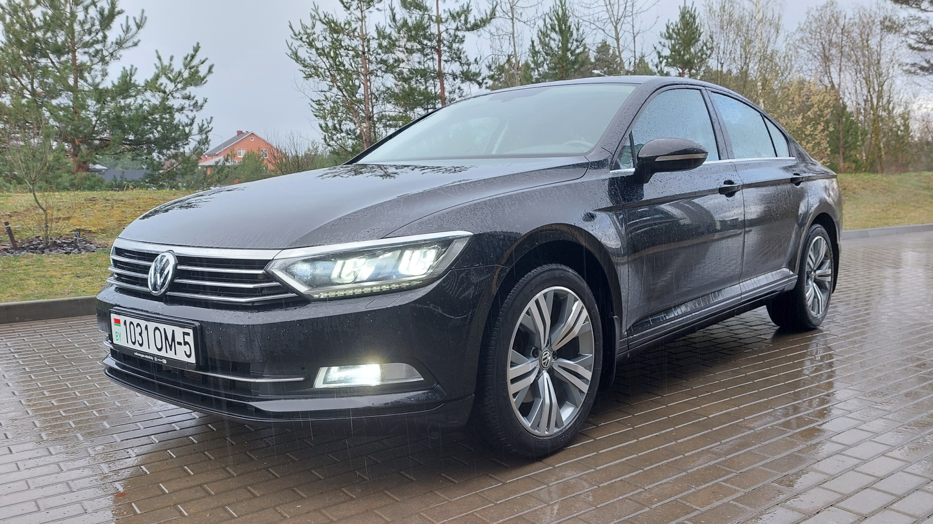 Volkswagen Passat B8 1.8 бензиновый 2015 | 