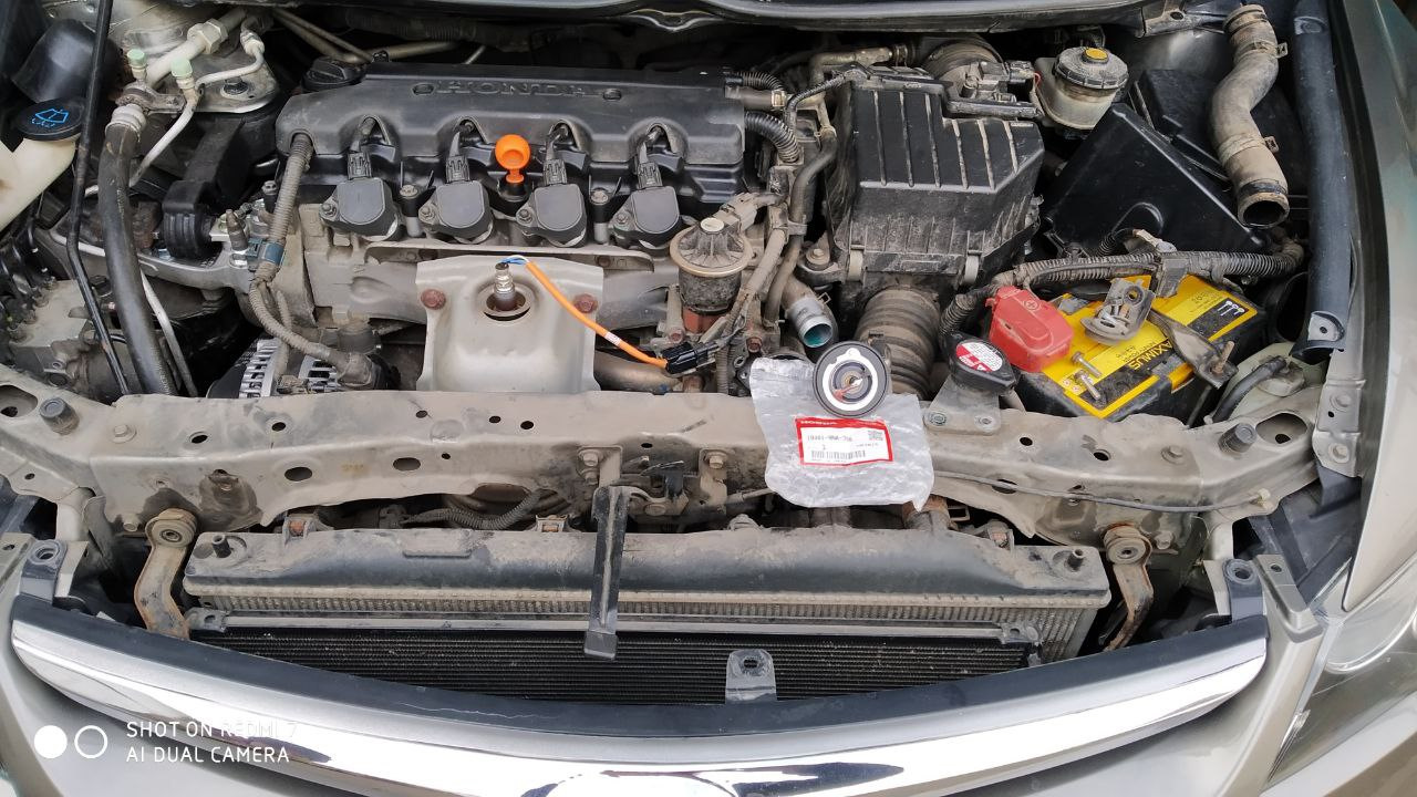 Замена термостата и антифриза — Honda Civic 4D (8G), 1,8 л, 2008 года ...