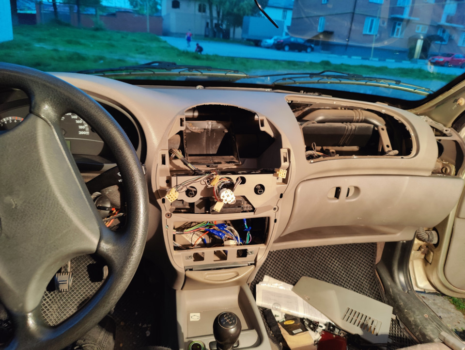 Замена торпедо с Гранты на Калину 1 — Lada Калина Хэтчбек (1G), 1,4 л ...