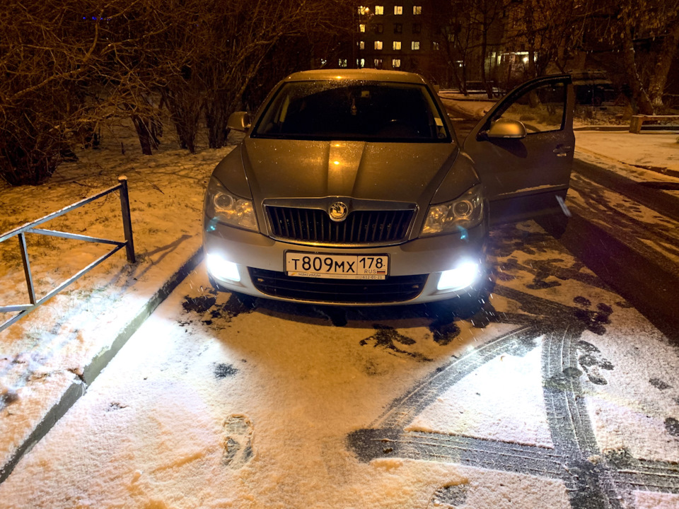 Дневные Ходовые Огни — Skoda Octavia A5 Mk2, 1,8 л, 2011 года | своими ...