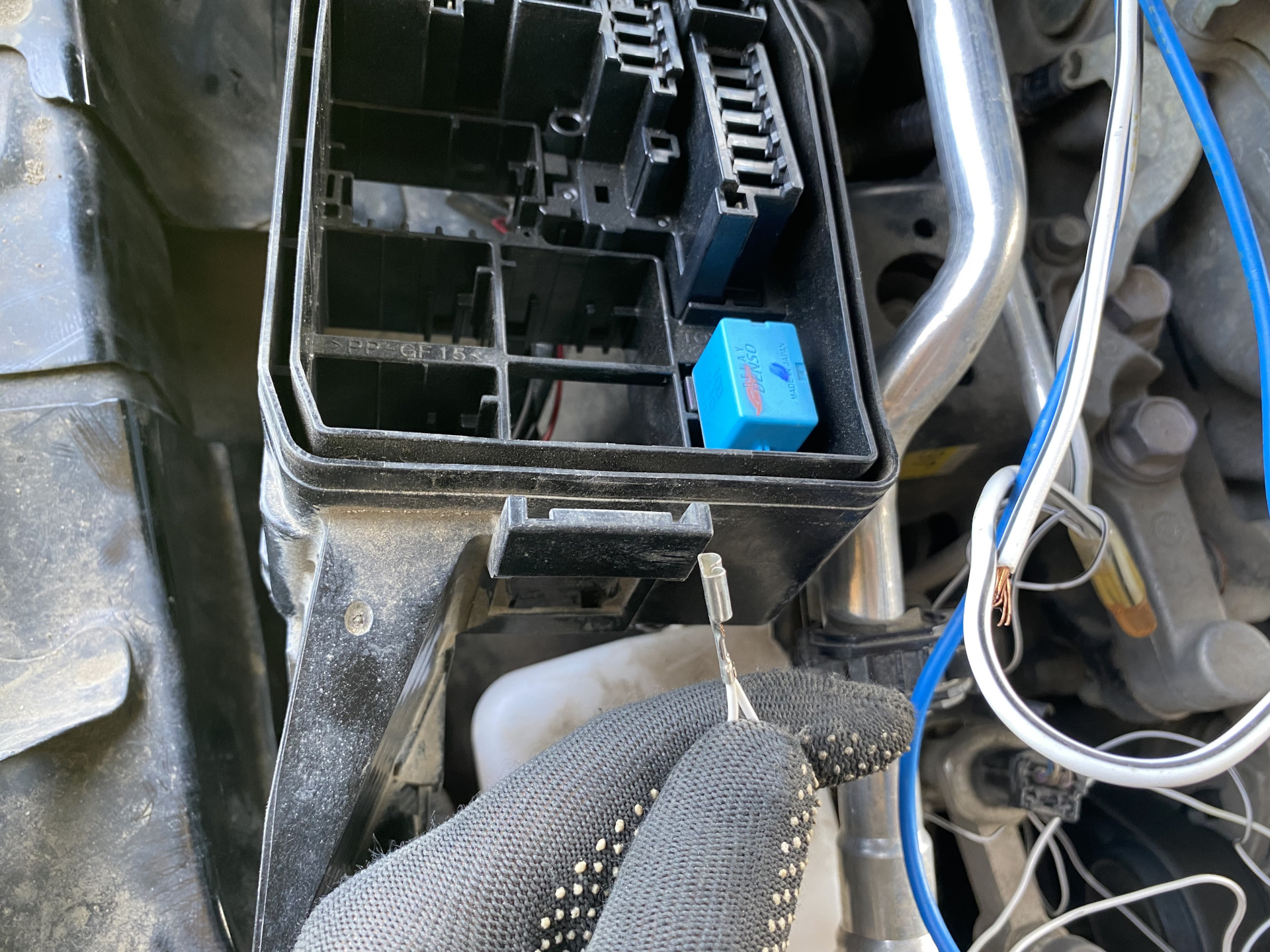 Подключение полного подогрева лобового стекла. Финал — Toyota Camry ...