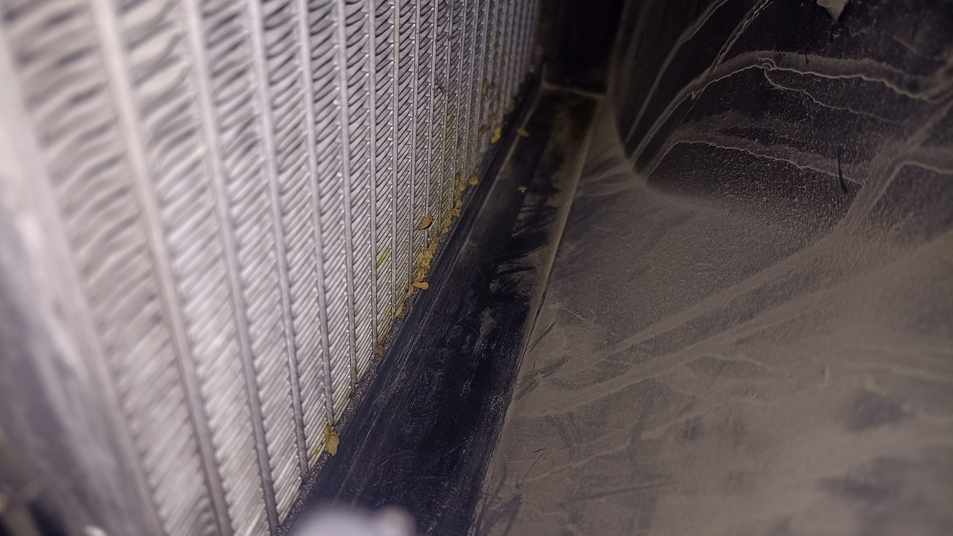 Салонный фильтр. А его и небыло… (вопрос) — Opel Astra H, 1,6 л, 2009 ...