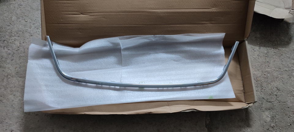 Хром решётки радиатора на Skoda Fabia Combi Mk2, Skoda Fabia Mk2, Skoda ...