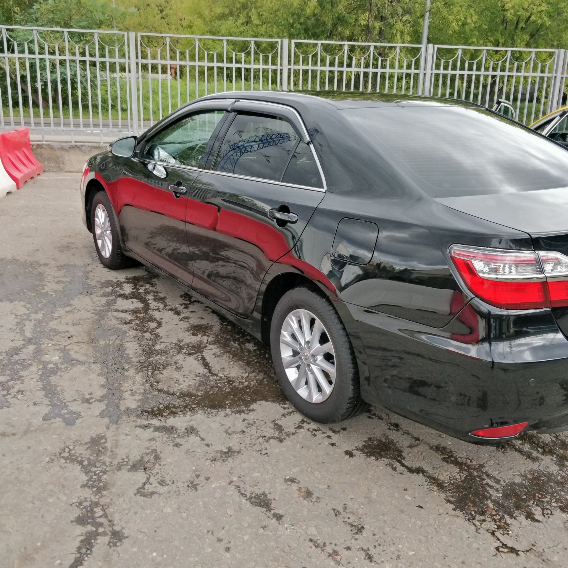 Мойка — Toyota Camry (XV50), 2,5 л, 2016 года | стайлинг | DRIVE2