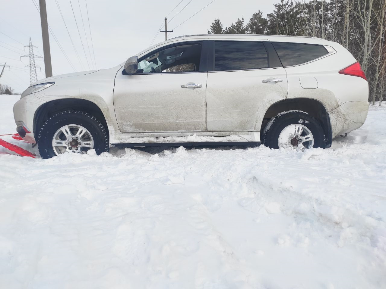 Сандтраки пластиковые. Один, два или четыре? — Mitsubishi Pajero Sport  (3G), 2,4 л, 2019 года | аксессуары | DRIVE2