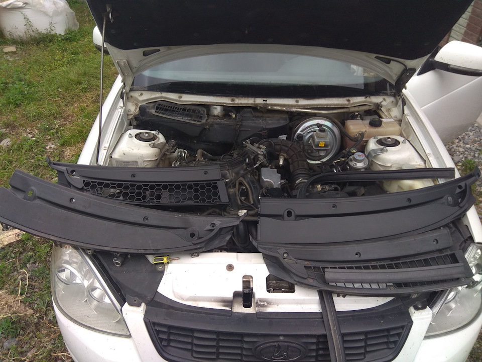 Как снять жабо на приоре 1 Замена жабо - Lada Приора хэтчбек, 1,6 л, 2010 года запчасти DRIVE2