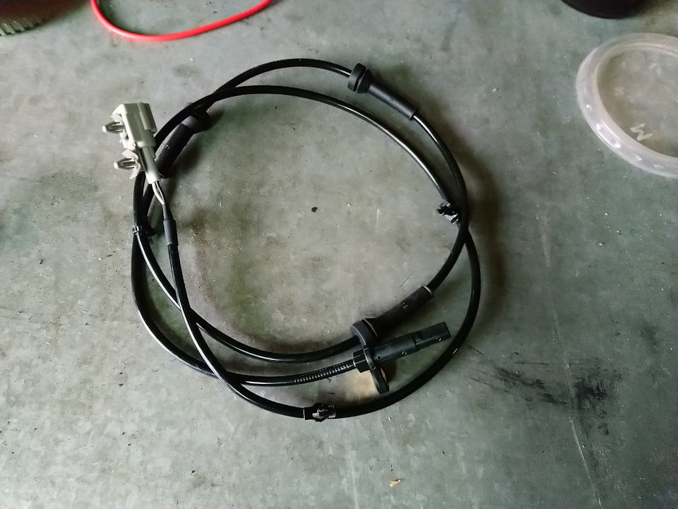 Датчик абс ниссан ноут. 6. Замена датчика абс ниссан. Датчик абс ниссан х-трейл т31. Разъем датчика абс ниссан.