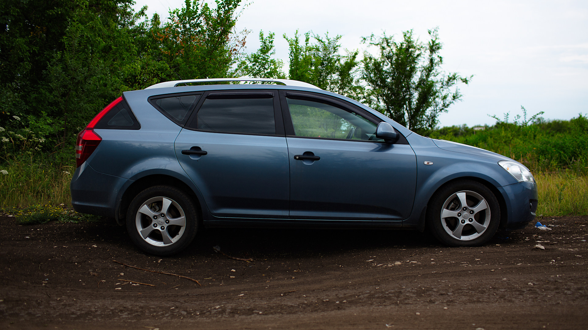 Kia Ceed SW 2007. Киа СИД SW лифт. Дефлекторы Kia Ceed SW. Машина не тянет Киа СИД 1.4.