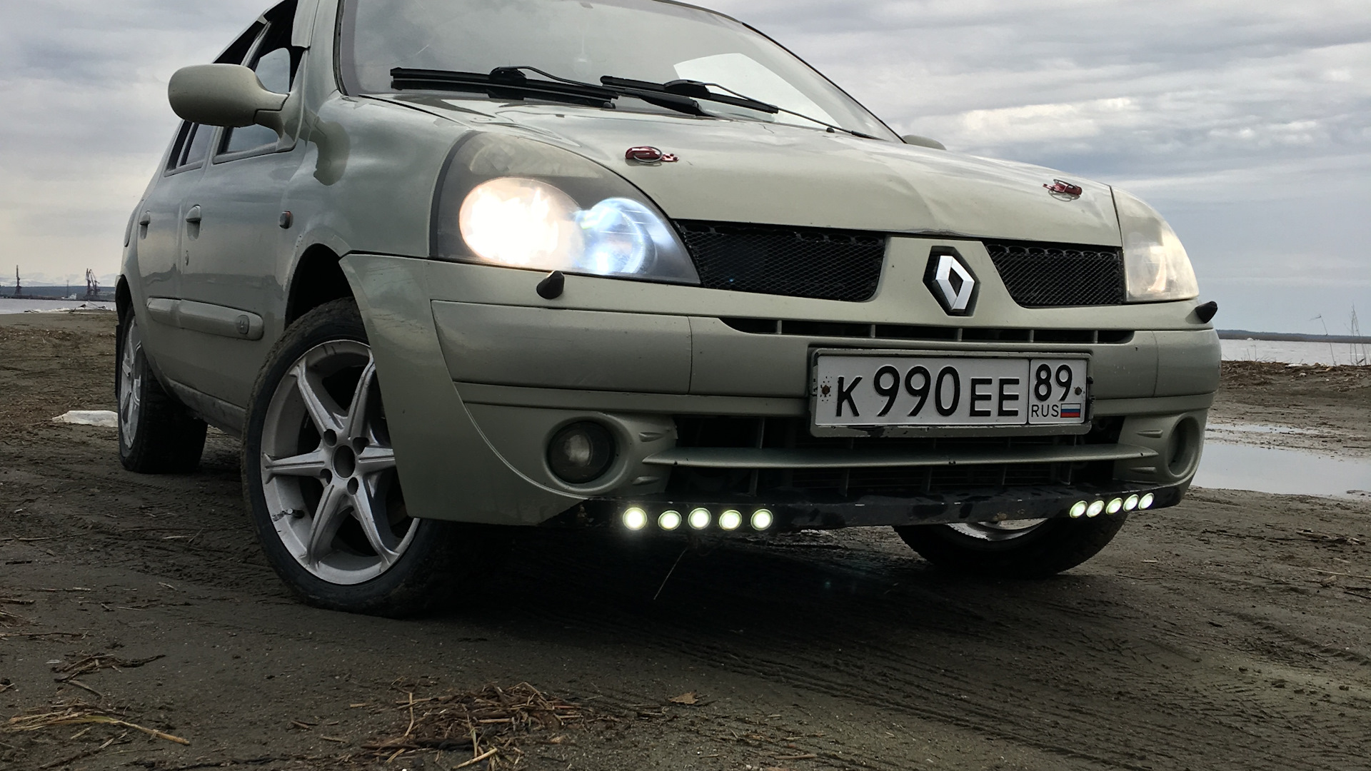 Renault Symbol 1.4 бензиновый 2004 | 1.4 75 л.с. на DRIVE2