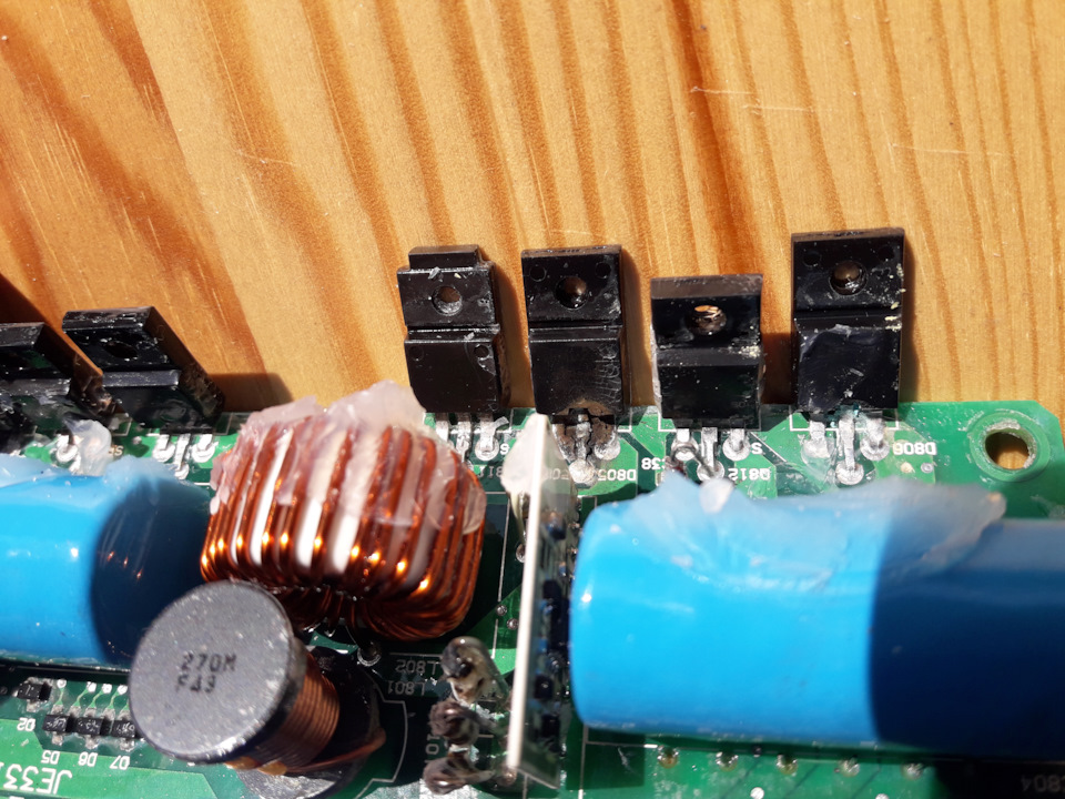 Драйвер форсунок сгорел — причина — вода — Mitsubishi Pajero (3G), 3,5 ...