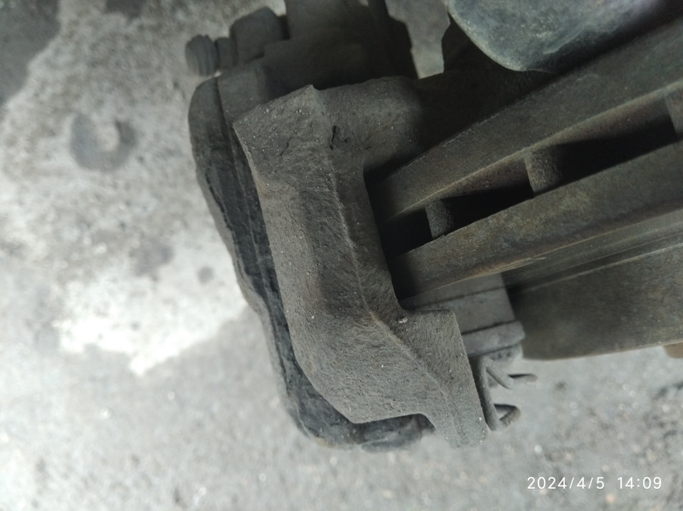 Весенняя переобувка. Новый китай на передок)) — Volkswagen Jetta VI, 1 ...