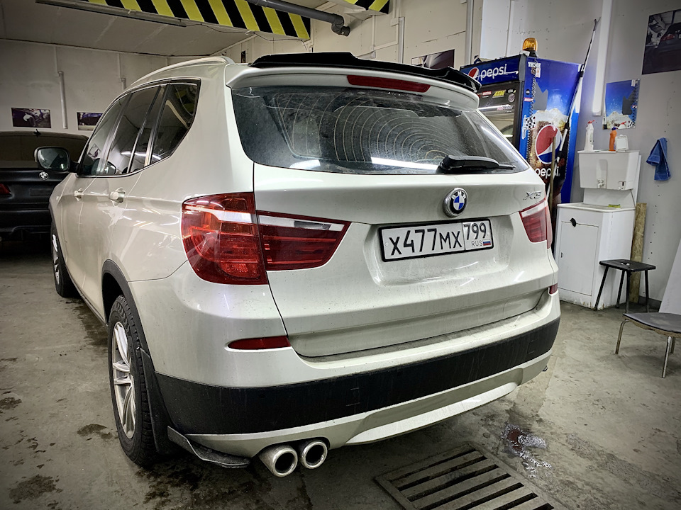 Стайлинг x3 f25. Спойлер BMW x3 f25.