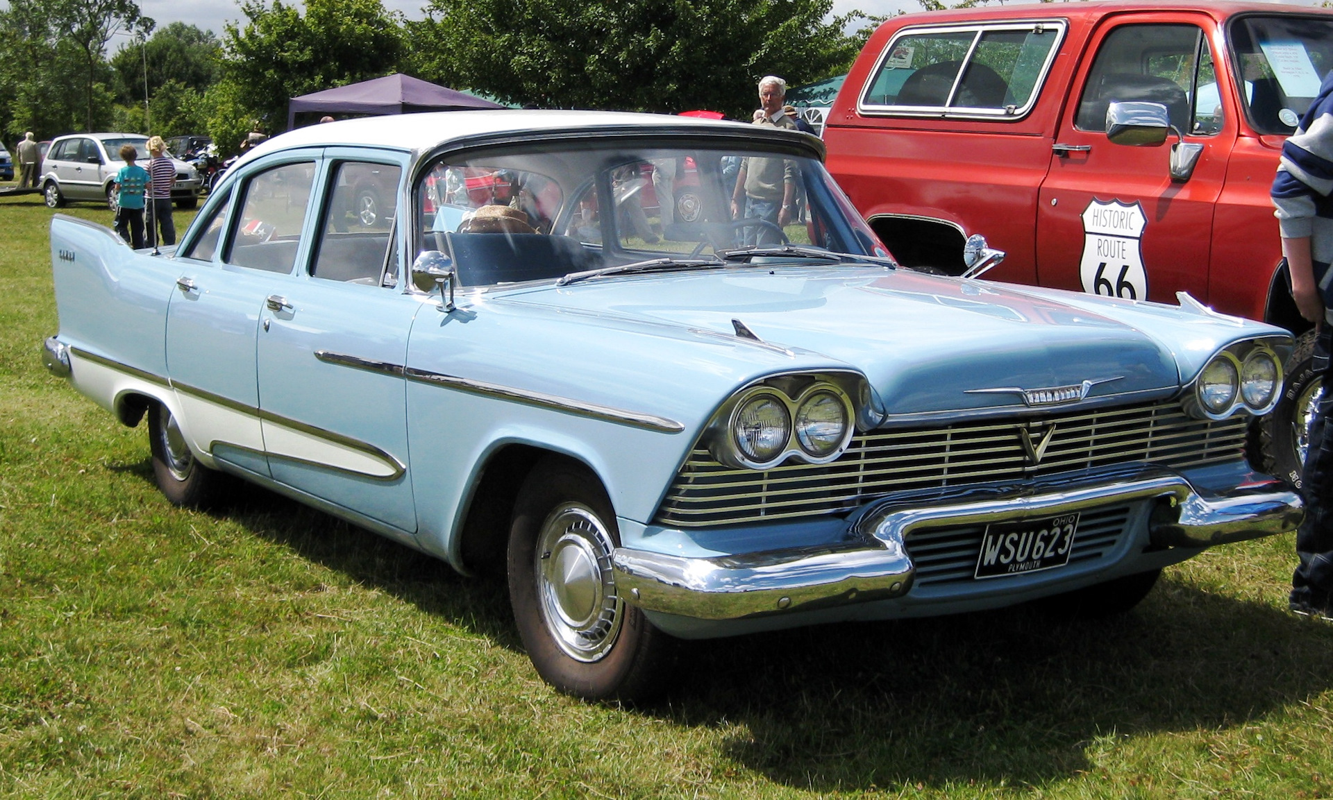 Plymouth Savoy 1955