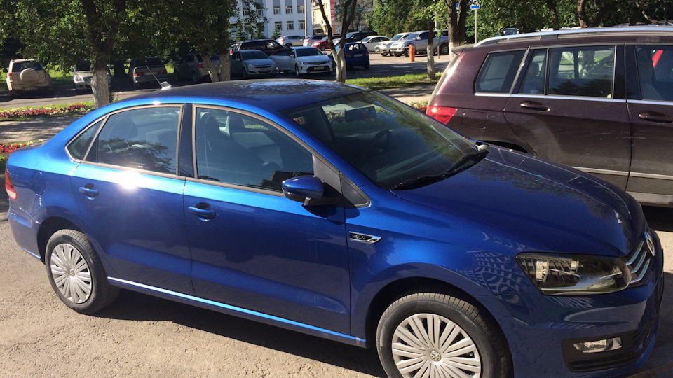 Volkswagen Polo Sedan Новый друг