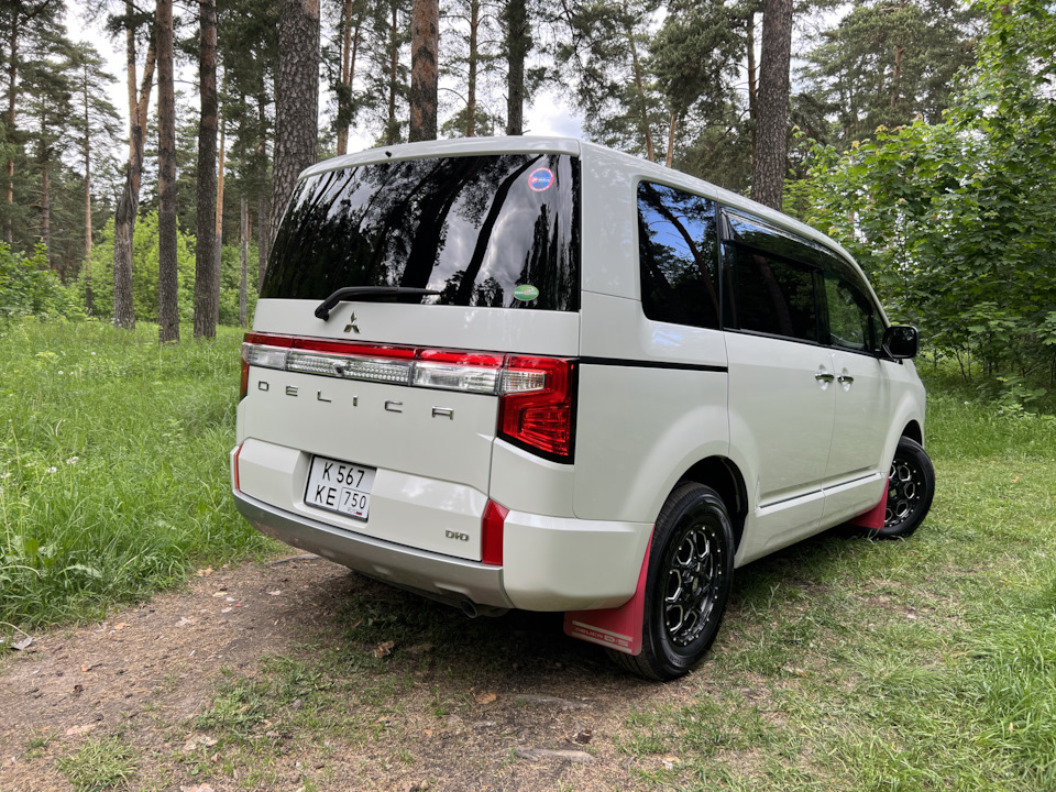 Delica 2019