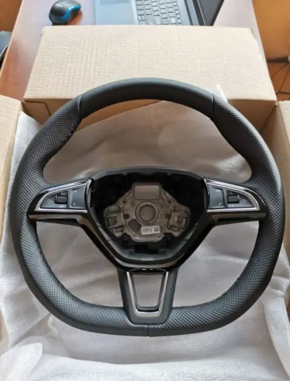 Какой руль выбрать? — Skoda Octavia A7 Mk3, 1,8 л, 2018 года | запчасти ...