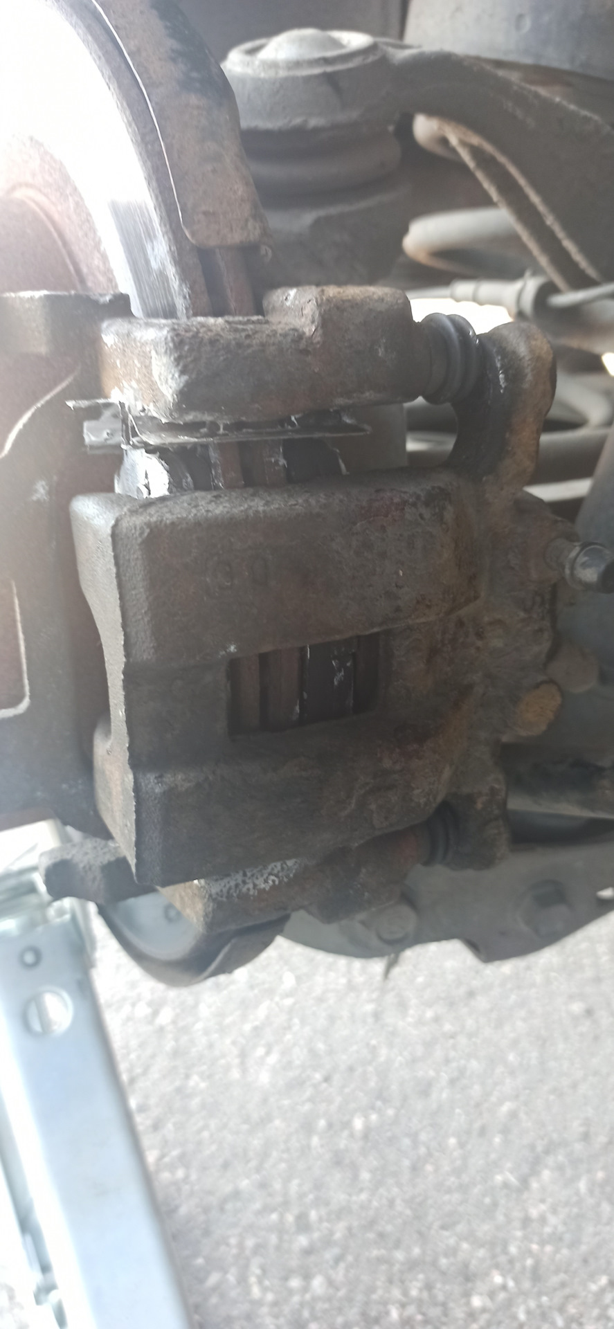 Первичная ревизия суппортов — Nissan Murano II, 3,5 л, 2011 года ...