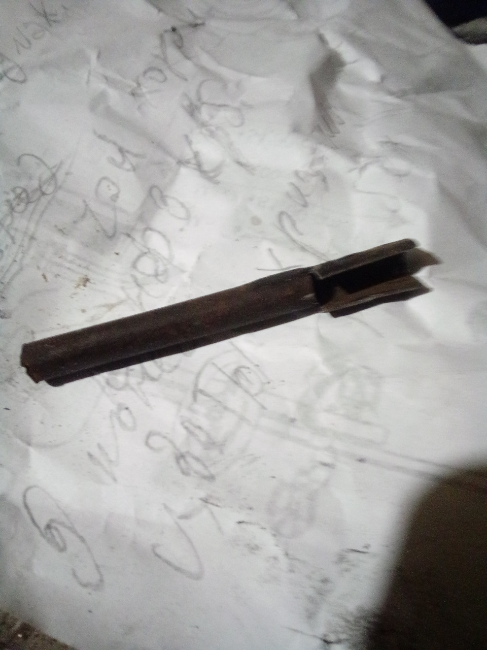 Из трубки бензопровода изготовил такую чтучку — Lada 2120 Надежда