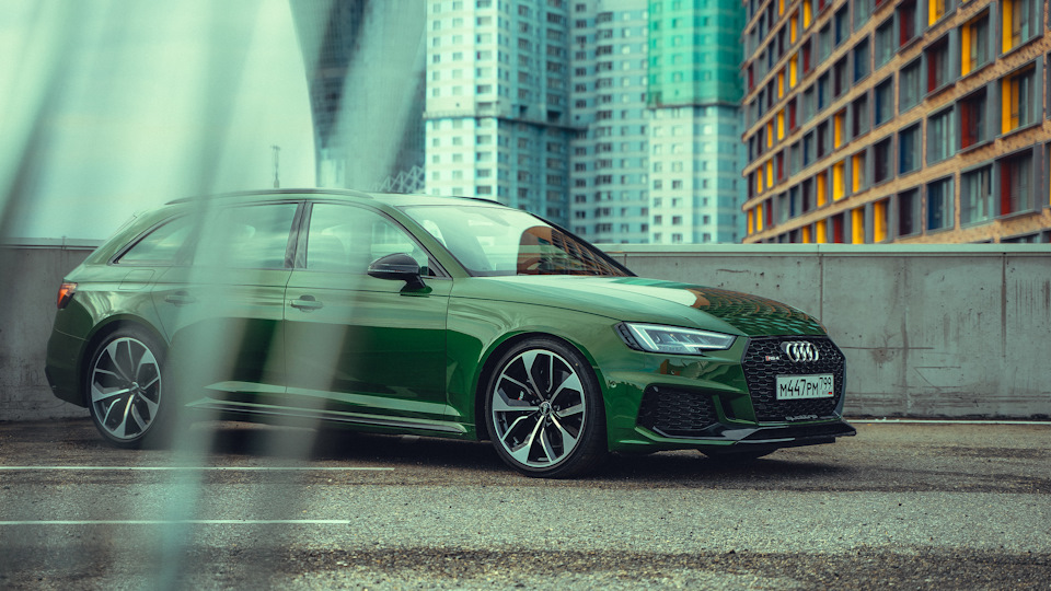 Audi RS4 "Мне только спросить"