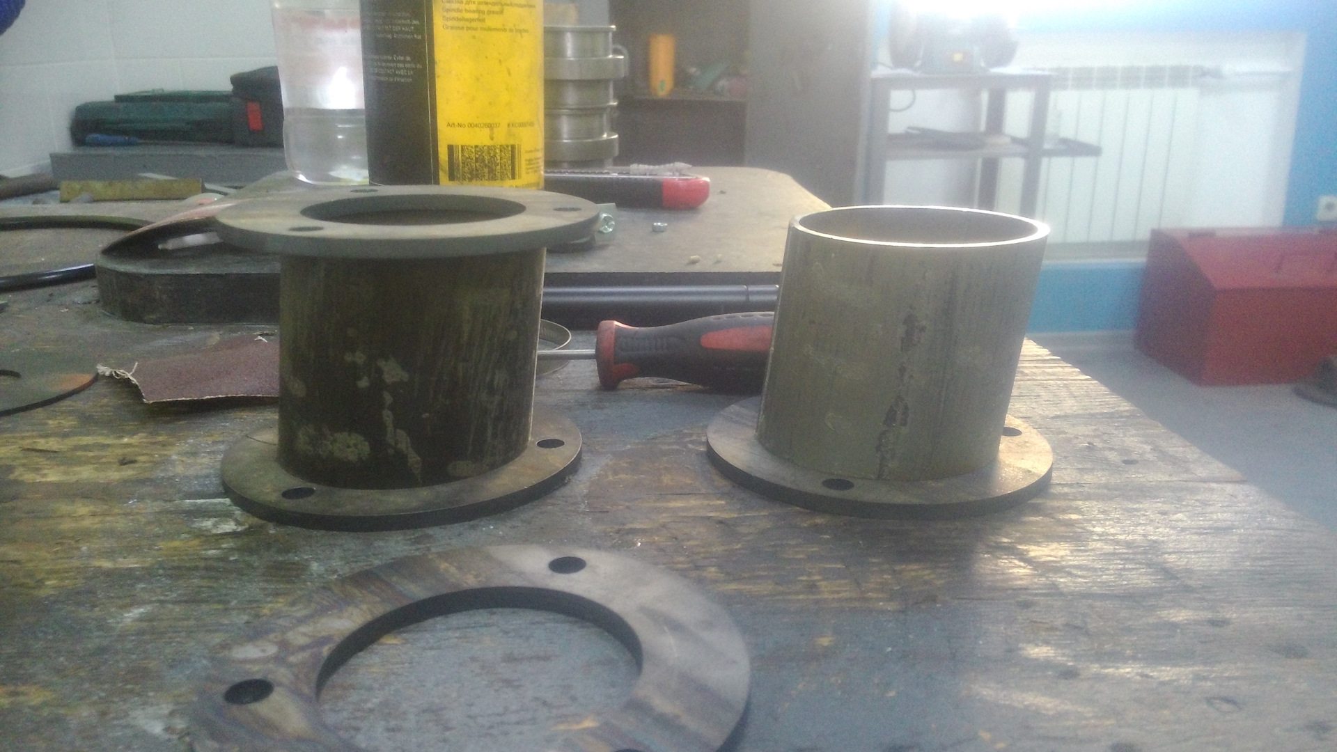 Проставки сузуки эскудо своими руками драйв 2. Sx4 2009 проставки колёсные. Проставки на сузуки гранд витара 37мм. Проставки escudo. Suzuki grand vitara 1 проставки на задние амортизаторы.