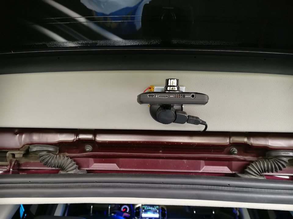 Видеорегистратор на заднее стекло — Chevrolet Captiva (1G), 2,2 л, 2012 ...