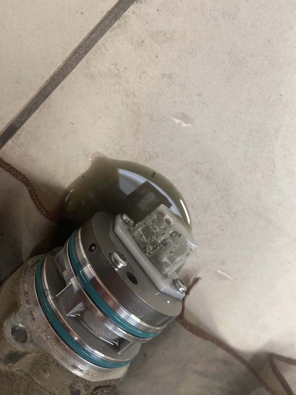 Замена масла в Халдексе — Skoda Karoq, 1,4 л, 2021 года | плановое ТО ...