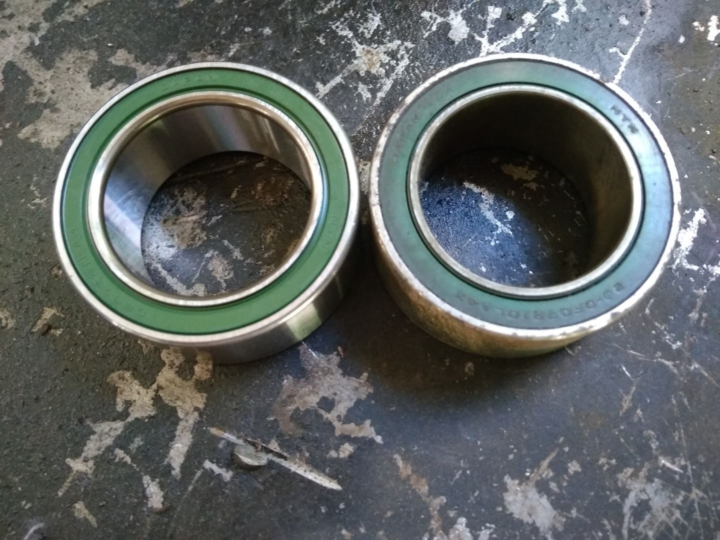 Замена подшипника в муфте компрессора кондиционера автомобиля Saab 9-3 ...