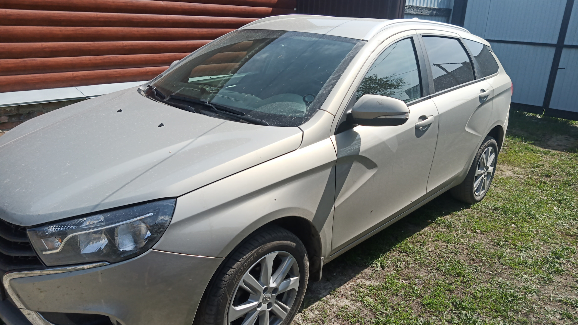 Lada Vesta SW 1.6 бензиновый 2020 | на DRIVE2