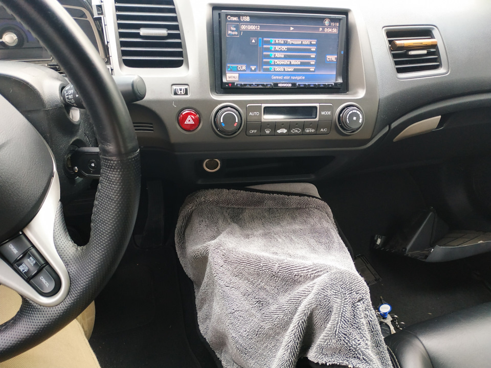 Магнитола выключается при запуске авто. Решение — Honda Civic Hybrid ...
