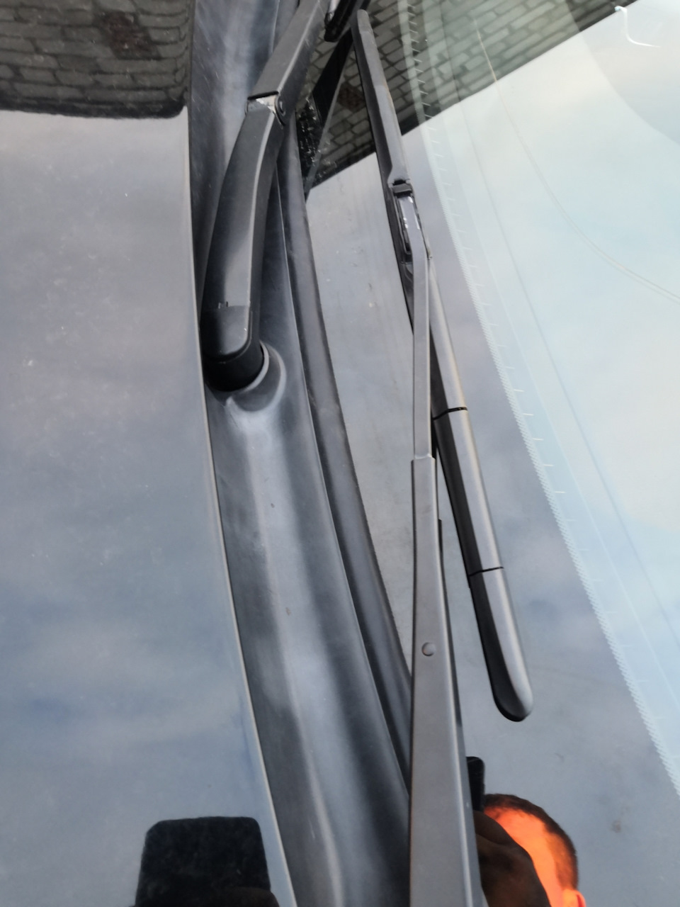 Установка новой уплотнительной резинки на жабо! — Subaru Legacy (BL/BP ...