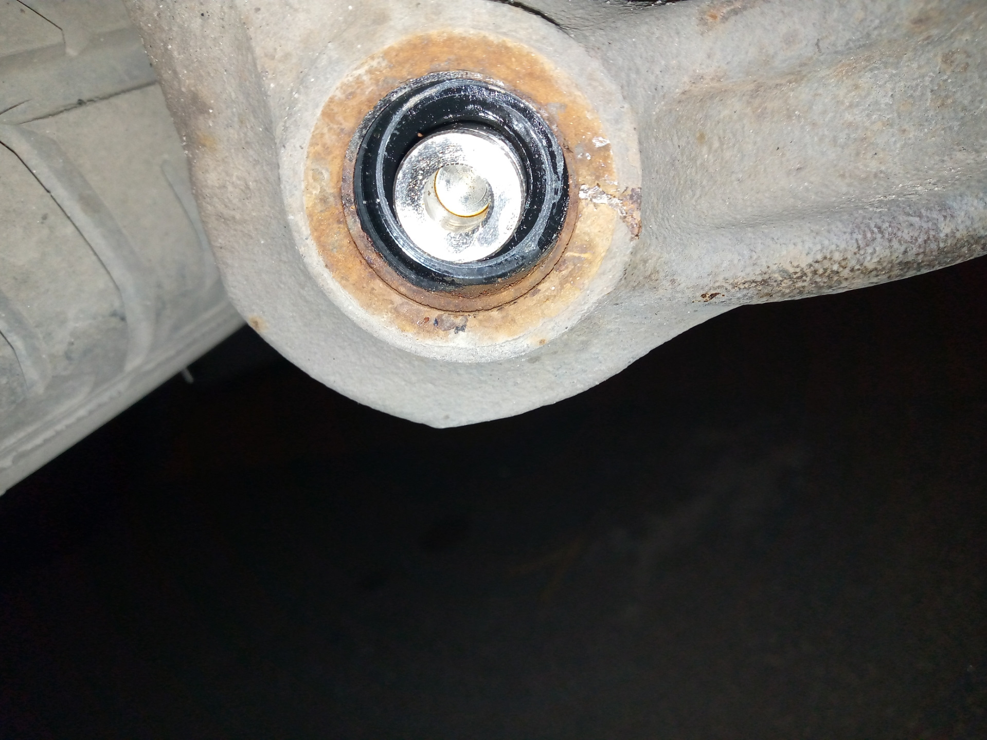 Как снять крюк фаркопа без ключа? — SEAT Alhambra (1G), 1,9 л, 2002 ...