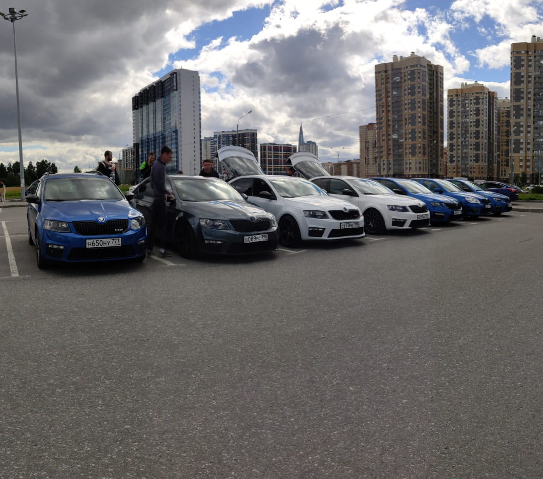 автосалон шкода красноярск. шкода с219ку147. салон шкода в спб. 555 номер машины. шкода в городе.