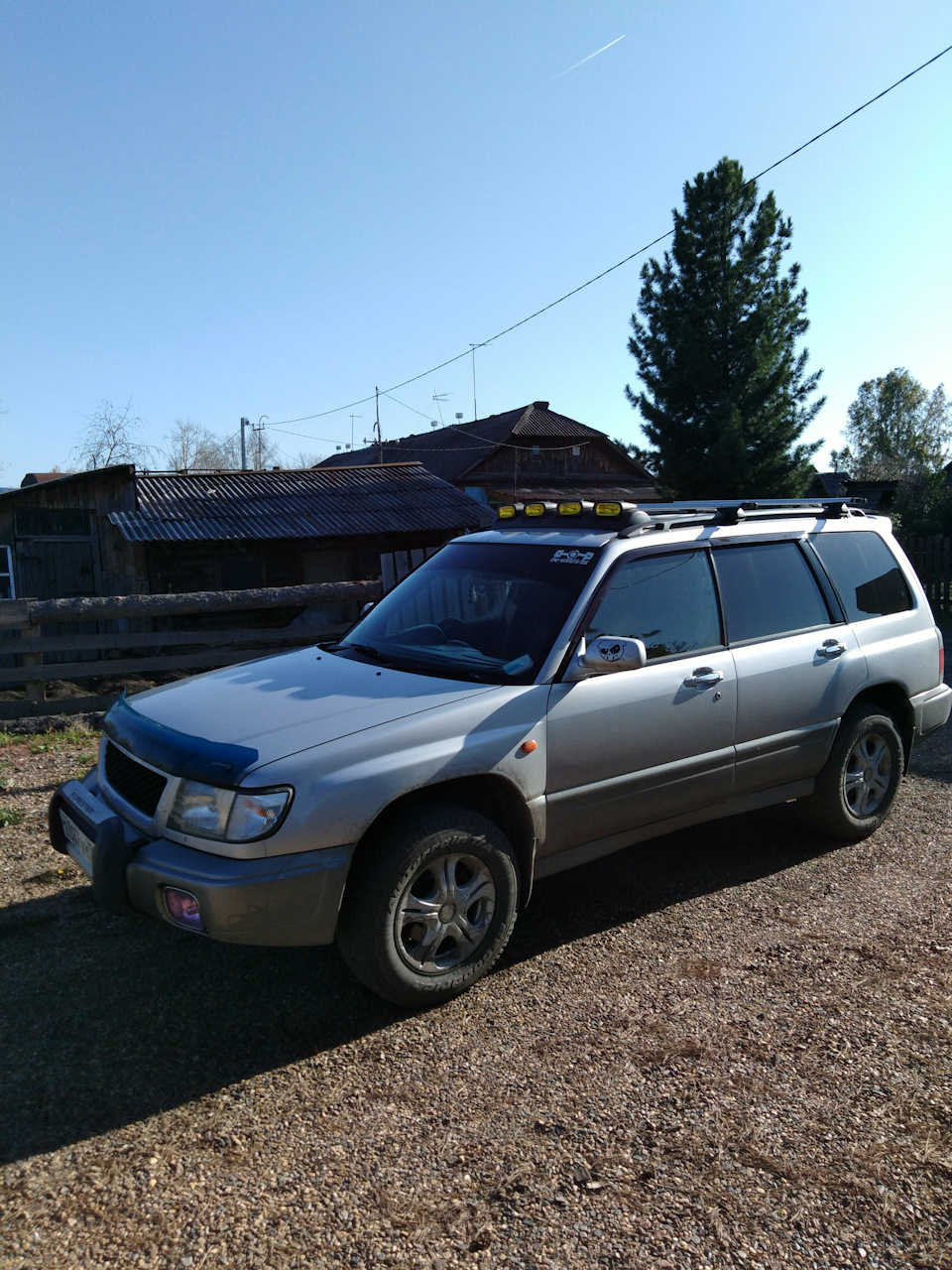 Доп свет на крышу. Тизер или как там — Subaru Forester (SF), 2 л, 1998 года  | электроника | DRIVE2