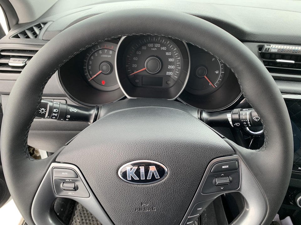 Руль Kia Rio