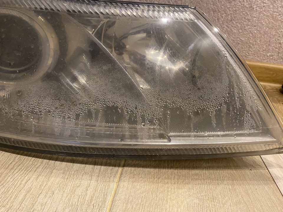 Запотевание фары. — DRIVE2