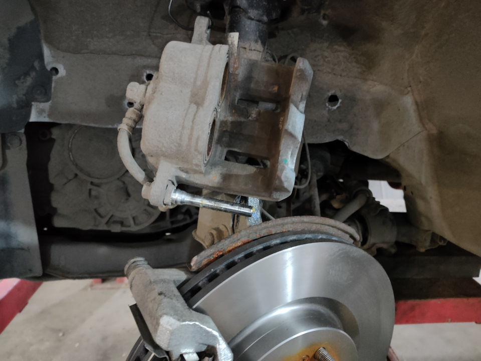 Замена тормозов в круг на ZEKKERT — Haval F7, 2 л, 2020 года ...