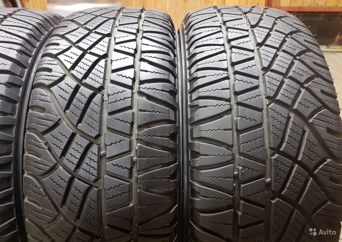 Шины мишлен латитуде. Michelin Latitude Cross 255/55 r18. Michelin Latitude 255/55r18. Michelin Latitude Cross 235/55 r18. Мишлен Латитуде.