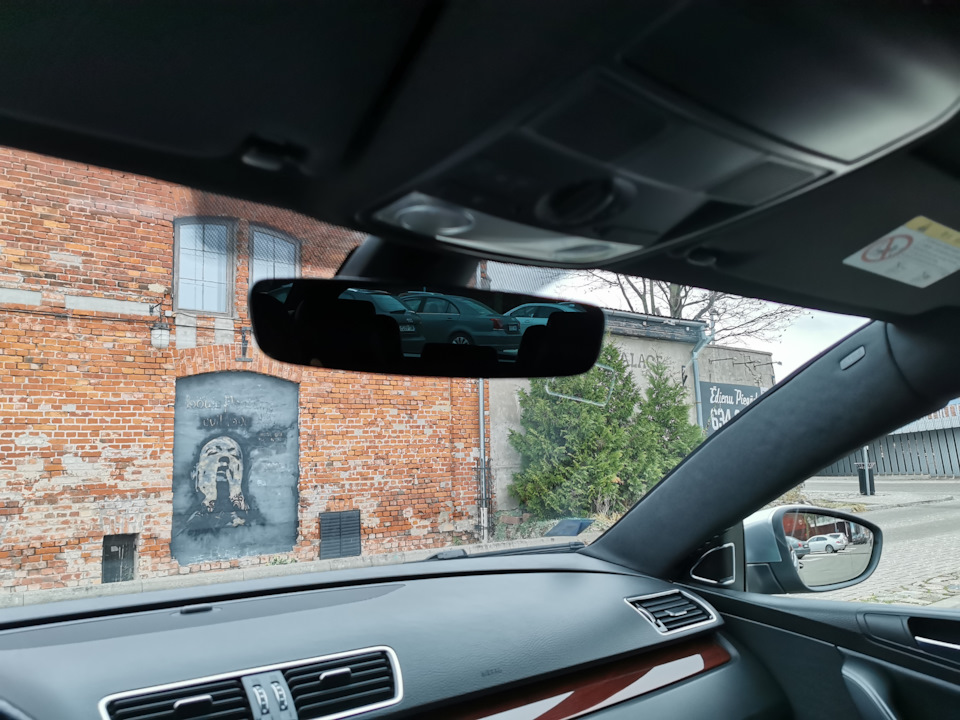 Автозатемняющиеся все зеркала в пассат б6, Dynaudio — Volkswagen Passat ...