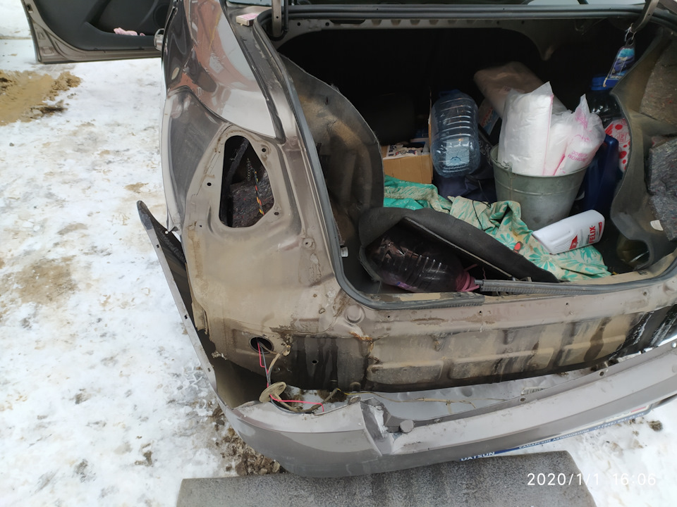 Установка зеркала-регистратора с камерой заднего вида — Datsun on-Do, 1 ...