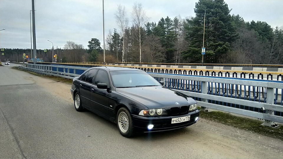 BMW 5 series E39