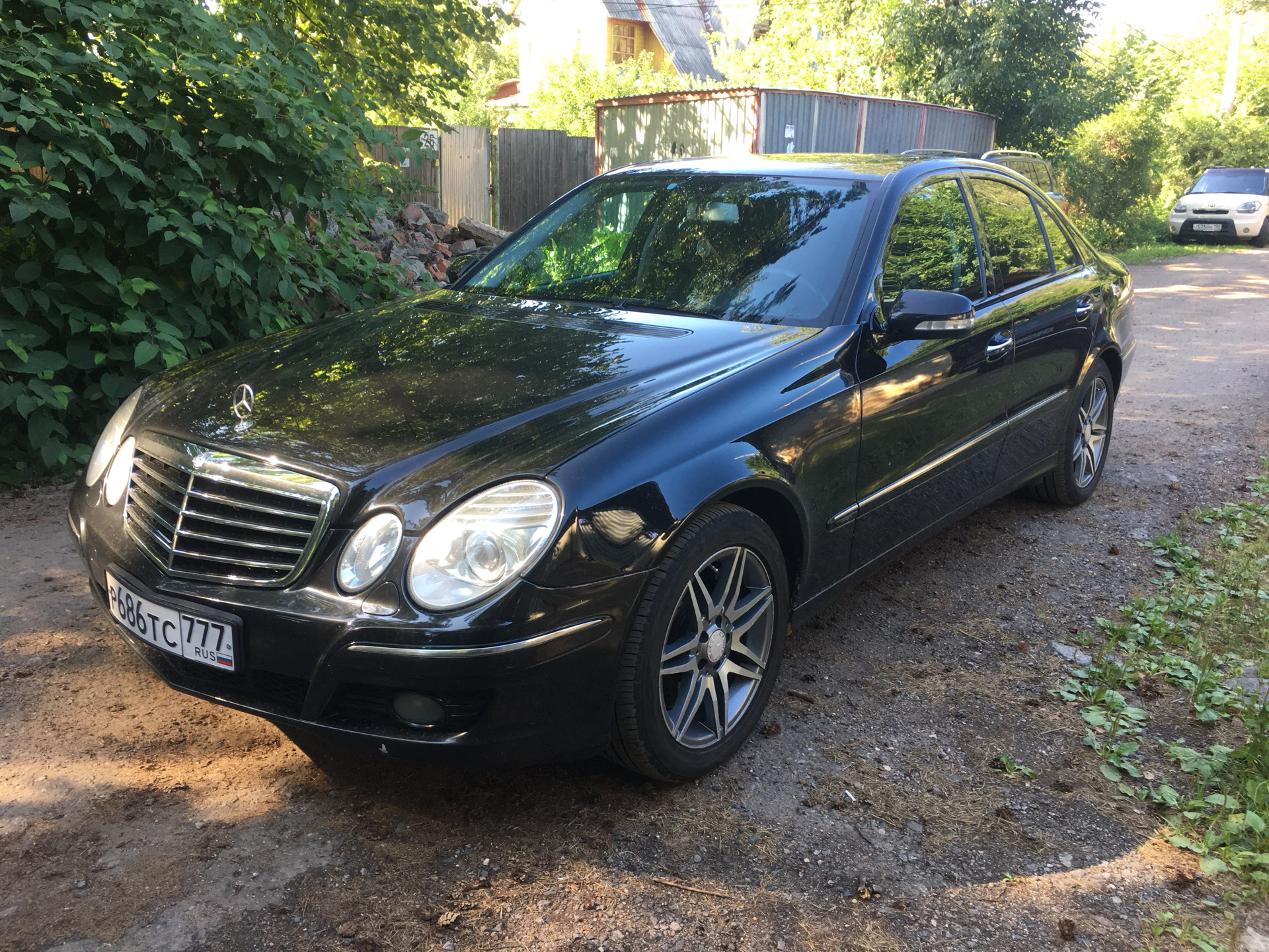 Продам мерседес бу. Мерседес е280 4matic. Мерседес е 280 4 matic 2008. Mercedes Benz e 280 2008. E211 Рестайлинг 2008.