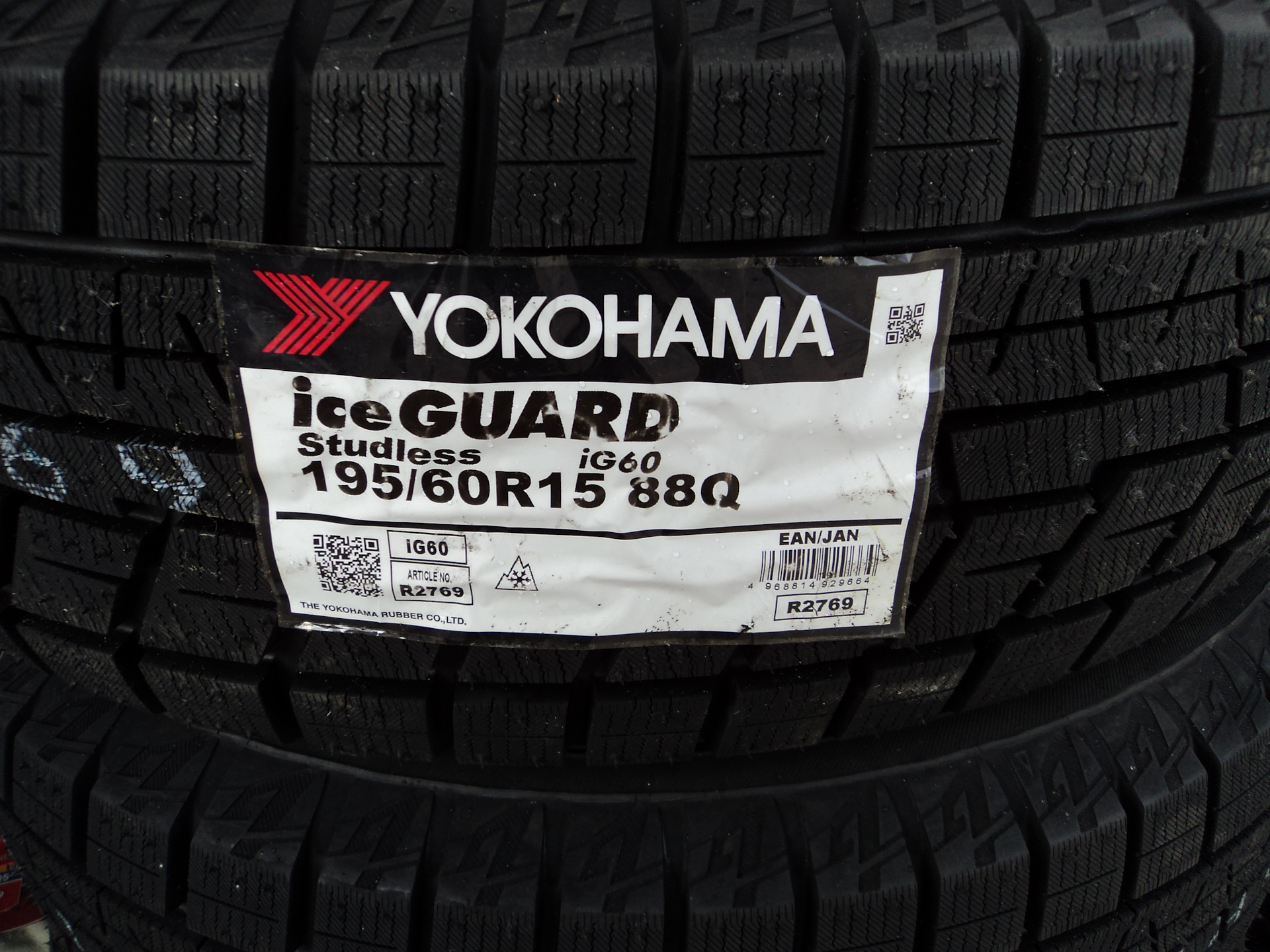 Зимние шины yokohama ice guard 60. Yokohama Ice Guard ig60. Yokohama Ice Guard ig-60 88q. Ice Guard Yokohama studless ig60a. Yokohama Ice Guard ig60 185/65 r15 88q.