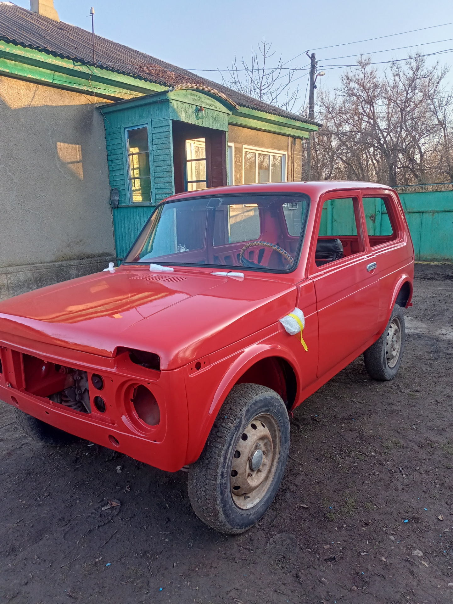 Завершили покраску — Lada 4x4 3D, 1,6 л, 1984 года | кузовной ремонт ...